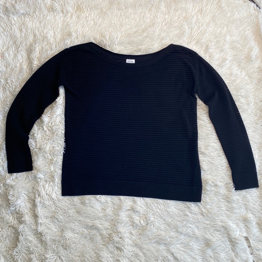 Peyton Jensen Black sweater knit top